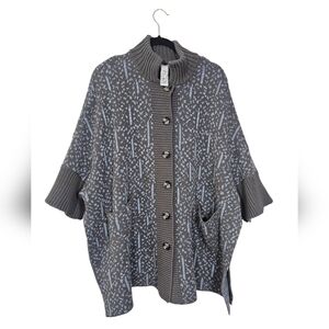 MarlaWynne Gray and Blue Button-Up Cardigan
